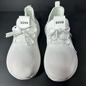 ZOVE White Knit Sneakers size 9 brand new with out box